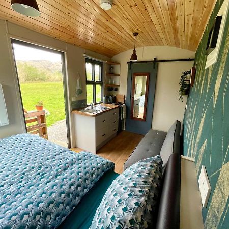 Отель Stepping Stones Glamping Little Red Бэнтри Экстерьер фото